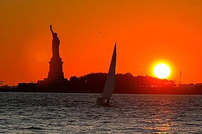 Private Sunset Sail of NYC Skyline and Statue of Liberty - Key points to know before you book