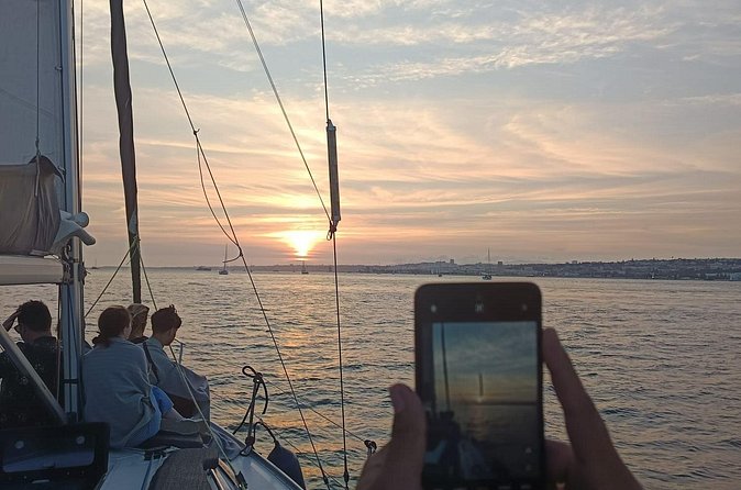 Private Sunset Sailboat Experience in Lisbon - Ending near Terreiro do Paço