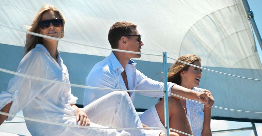 Private Sunset Sailing Trip with Cava & Skyline Views - The skipper makes the difference