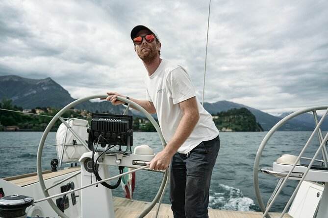 Private Tour by Modern Sailboat Lake Como with Aperitif - The aperitif and the pleasure of slowing down