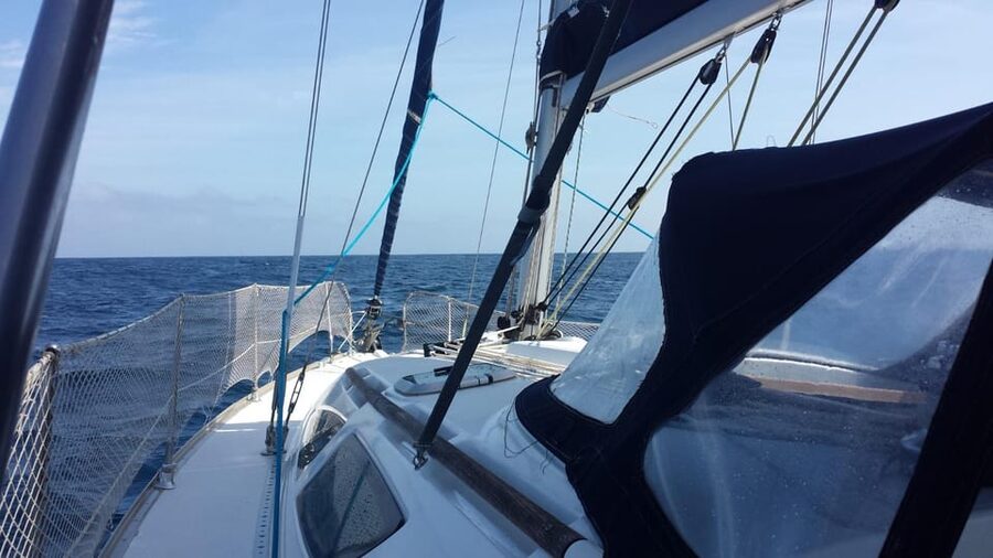Puerto Rico: Sailing excursion with swim, drinks and tapas. - The first sailing stretch and coastal views