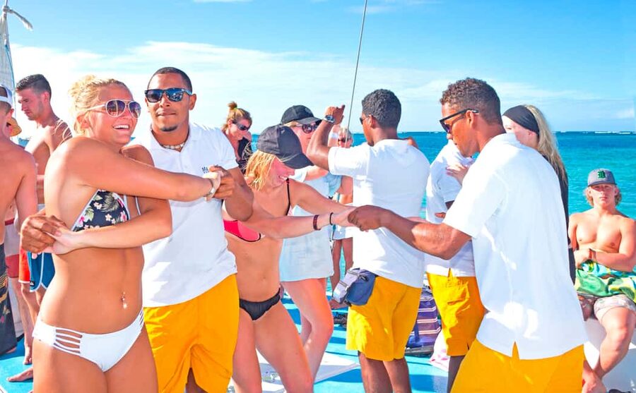 Punta Cana Happy Hour Sailing Cruise - The sunset sail home