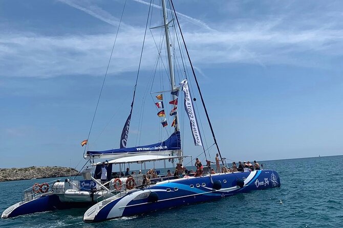 Relax Sailing Catamaran along the Costa Daurada - Drinks included throughout the sailing