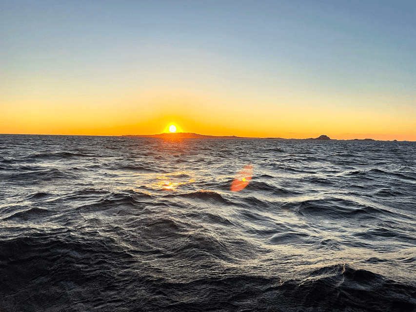 Ría de Arousa: Daytime or Sunset Sailboat Cruise with drinks - Photo time and free time on the water