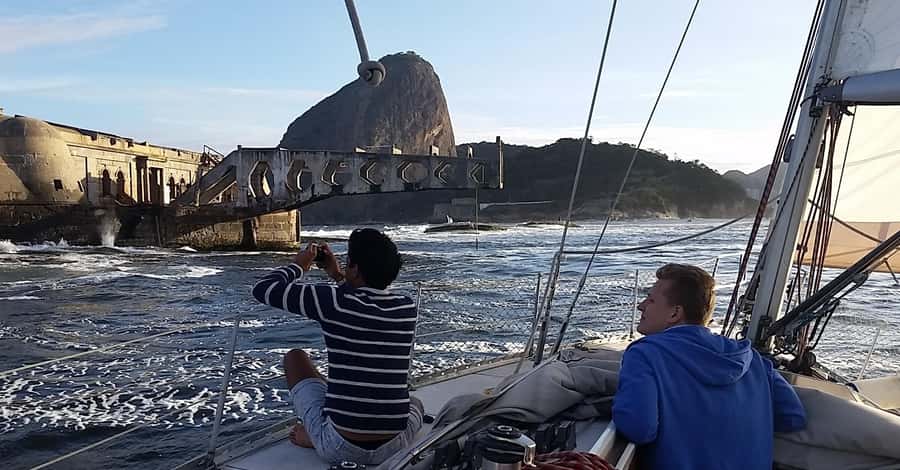 Rio de Janeiro: Guanabara Bay Sunset Sailing Tour & Drinks - Is $70 good value?