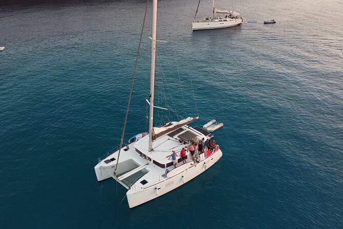 Sail Ibiza Formentera enjoy a swim in paradisiacal coves - Key points at a glance