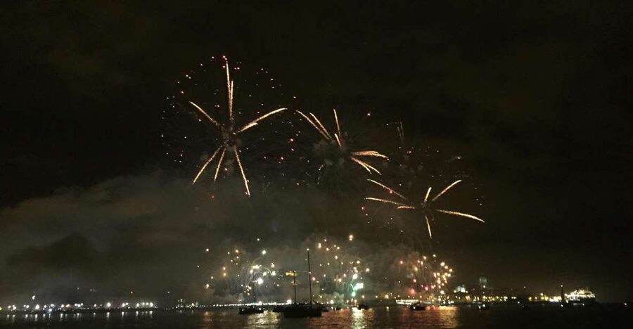 Sail into 2026: Lisbon Fireworks from the River - Key points to know before booking