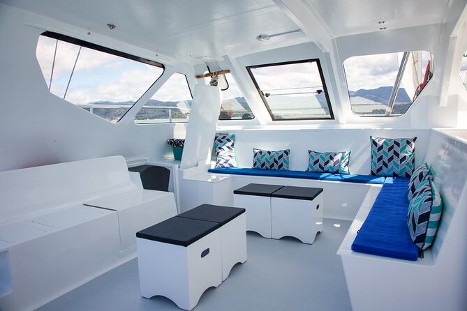 Sail, Seals, and Walk Tour in Abel Tasman - Sailing past islands, coves, and Adele Island
