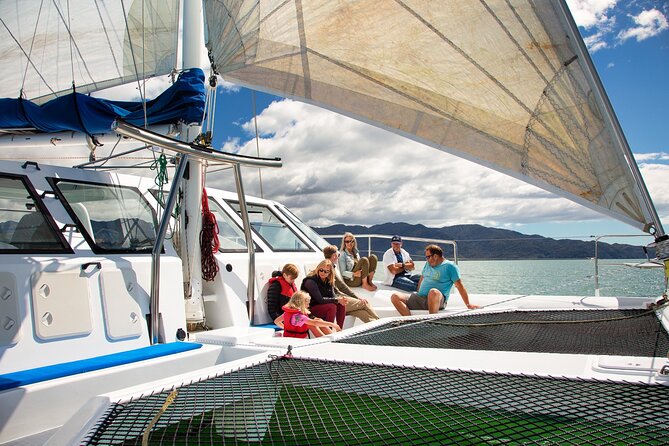 Sail, Seals, and Walk Tour in Abel Tasman - Starting at Marahau and riding to Kaiteriteri