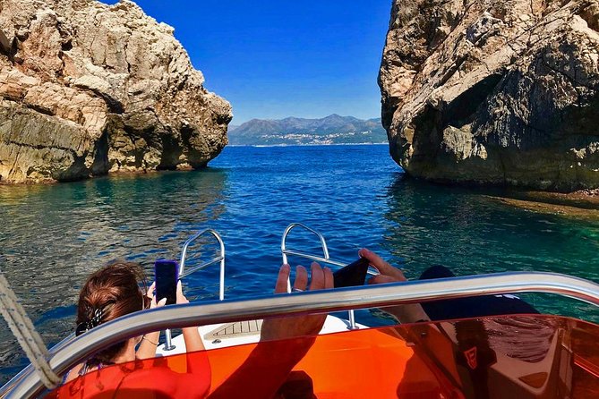 Sail, see, stop, photograph (4 hours) - Who Will Enjoy This Trip Most