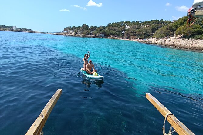 Sail tour tapas day charter boat trip private sailing pirate - The crew and the personal touch
