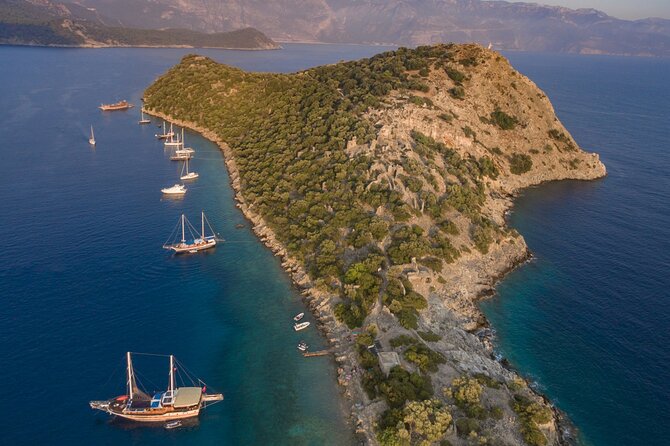 Sail Turkey: 18-39's Gulet Cruise Olympos to Fethiye - Day 4: One final swim before Fethiye