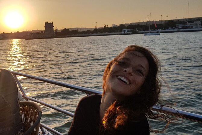 Sailboat Tour in Lisbon with drinks included | Morning and Sunset - Under the 25th of April Bridge