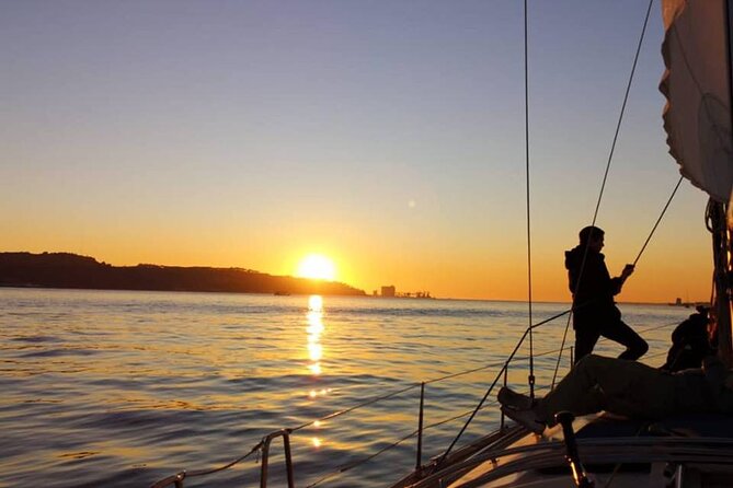 Sailboat Tour in Lisbon with drinks included | Morning and Sunset - The Monument to the Discoveries and Belém