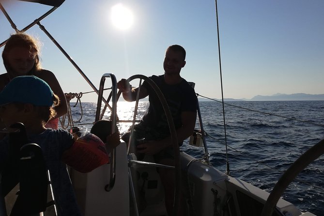 Sailboat tour to the islands - Leaving Tučepi at 10 a.m.