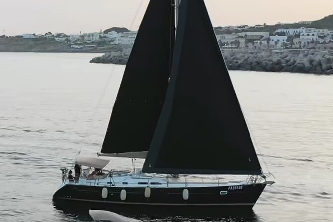 Sailing boat tour with lunch and swimming stops - Setting out from Santa Maria di Leuca at 10:30 a.m.