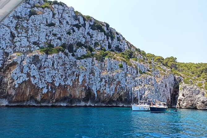 Sailing boat tour with lunch and swimming stops - Who will enjoy this boat trip most