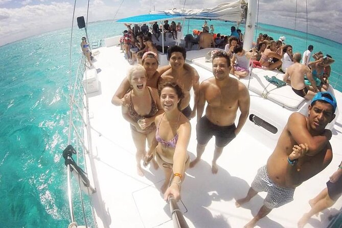 Sailing Catamaran Party to Isla Mujeres from Cancun - One hour to experience Isla Mujeres