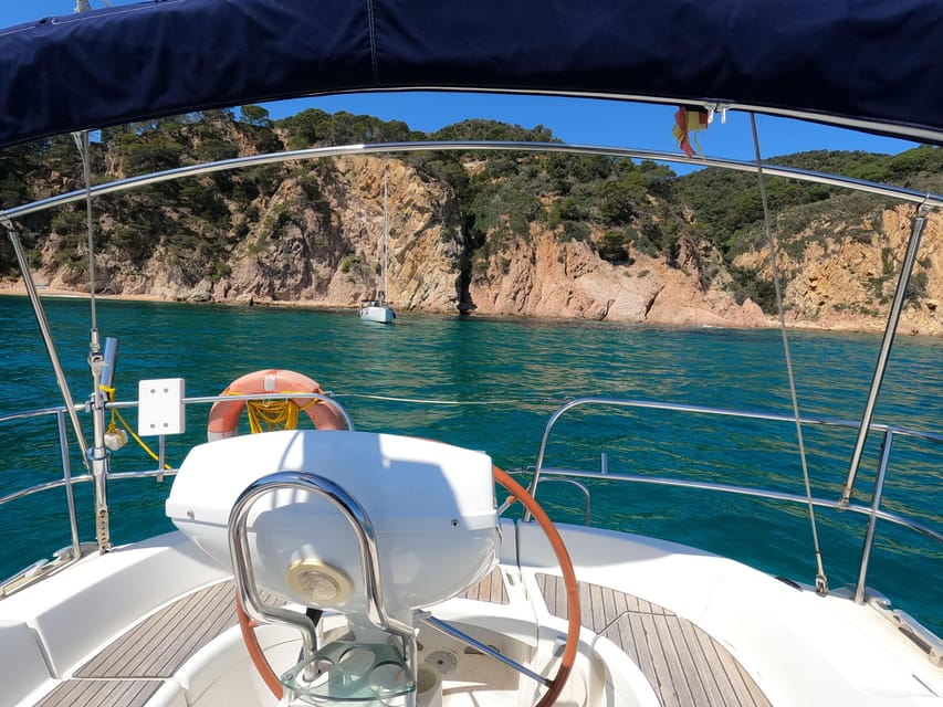 Sailing experience 4 hours in Platja d'Aro - What makes this sailing trip worth considering