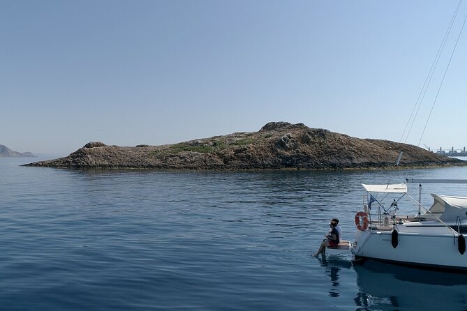 Sailing experience along the coast of Cabo de Gata in Almería - Setting Out From Carboneras