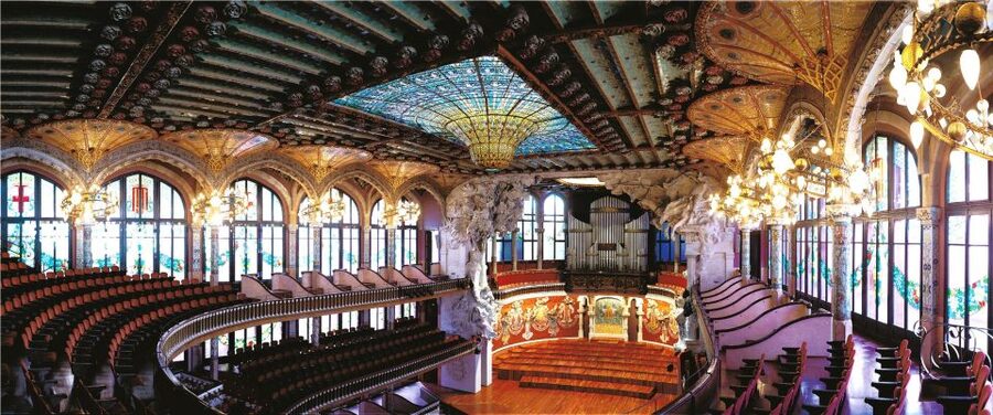 Sailing Experience & Flamenco at Palau de la Musica - Two hours on the Mediterranean