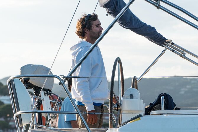 Sailing experience on a 4-hour sailboat in Girona - Four hours of changing Costa Brava scenery