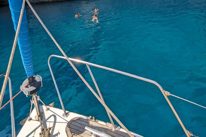 Sailing Experience to Capo Caccia from Alghero - Cala Dragunara combines swimming and lunch