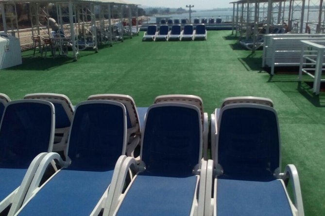Sailing Nile cruise from Aswan to Luxor includes tours for 3 nights - Guide quality and group size
