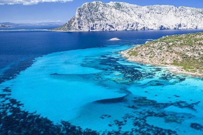 Sailing ship from Porto San Paolo (S.Teodoro-Olbia) to Tavolara, Molara - Tavolara brings the longest swim and lunch stop