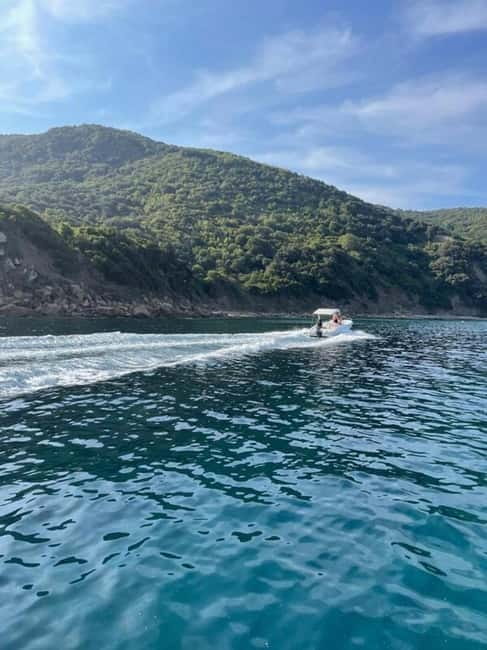 Sailing the Cilento coast: adventure, and serenity - Starting at Pontile La Rosa dei Venti in Agropoli