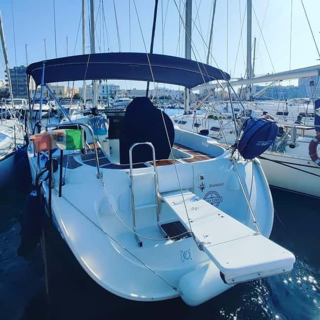 Sailing tour on Salento coast - Who will enjoy this sailing day most