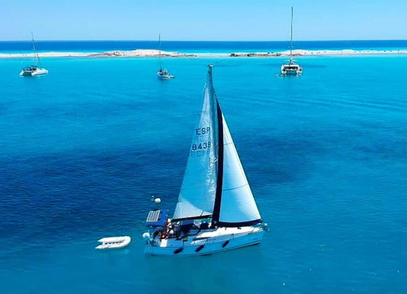 Sailing tour on Salento coast - Choosing between Sant’Andrea and the northern coast