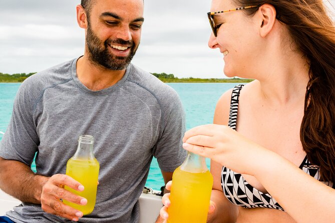 Sailing Tour through the Lagoon of the 7 Colors - Lake Bacalar and the first stretch