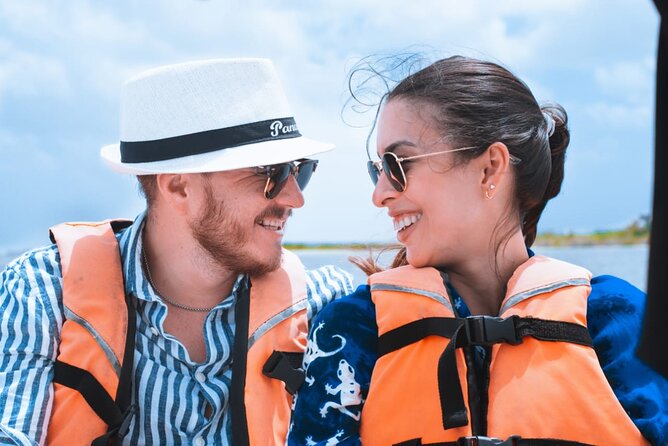 Sailing Tour through the Laguna de los Siete Colores - Weather, Wind, and What Happens in Rain