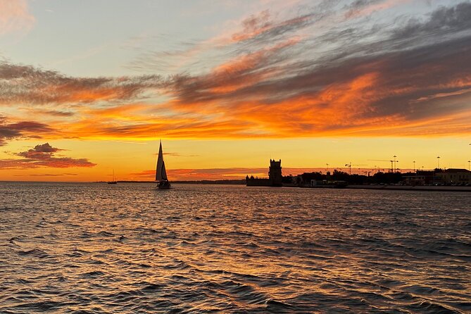 Sailing tour to the sunset in Lisbon - Key points to know before you sail
