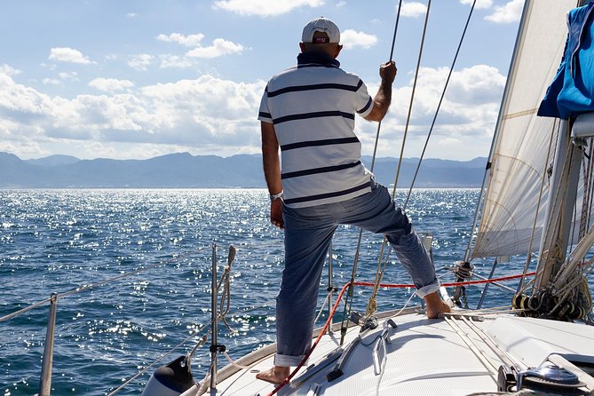 Sailing towards the Devil's Saddle - Weather, cancellations, and practical planning
