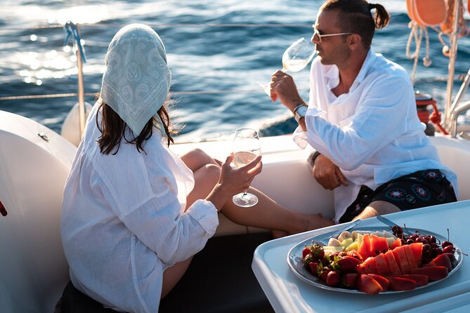 Sailing Trip to Dia Island - All Inclusive - Who will enjoy this Dia Island trip?