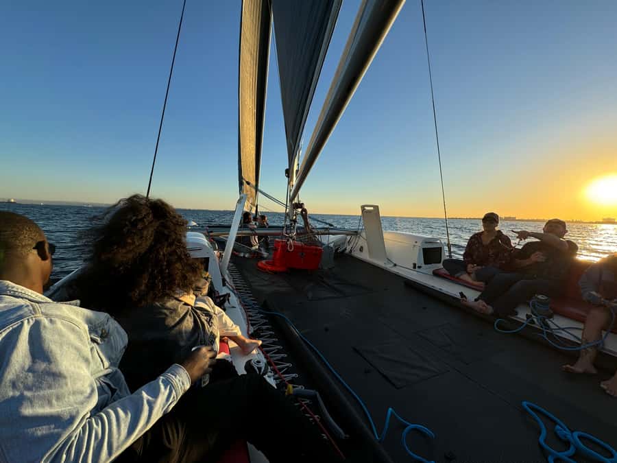 San Diego Bay: 2.5 hour Pure Catamaran Sailing Cruise - Sunset Sailing and the Best Time to Go