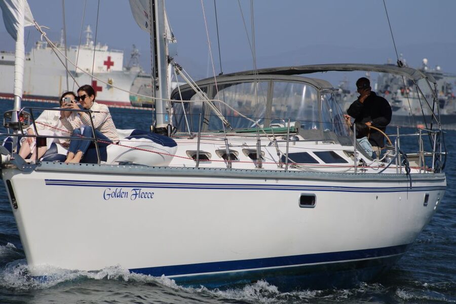 San Diego: San Diego Bay Sunset & Daytime Sailing Experience - The Downtown Skyline from San Diego Bay