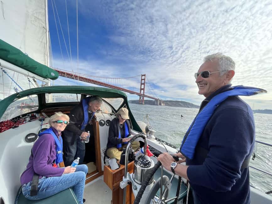 SAN FRANCISCO: (2hr) Interactive Sailing Experience - Meeting at Yellow Ferry Dock