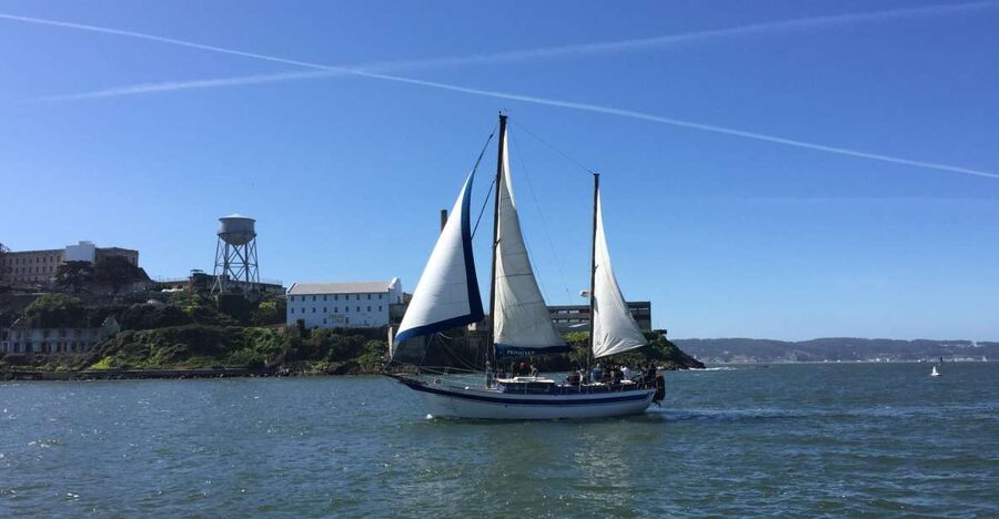 San Francisco: Bay Sailing Tour with Drinks - Key things to know before you sail