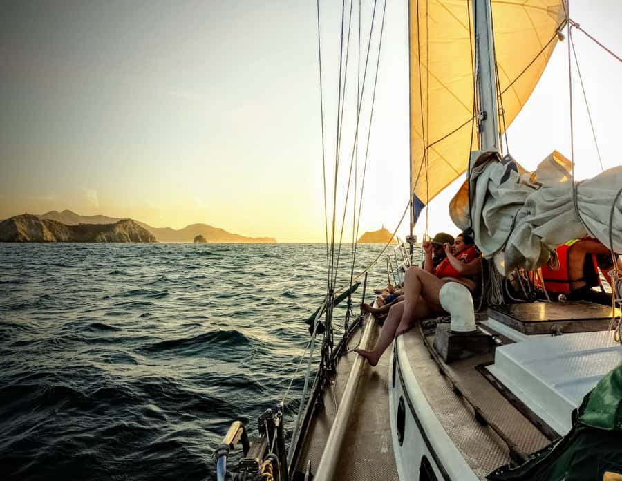 Santa Marta Bay: Sunset on a sail boat - Why this Santa Marta sunset sail feels different