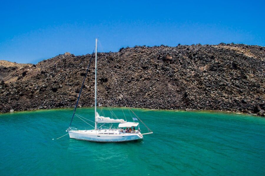 Santorini Caldera: Sunset Sailing Cruise with Meal - What the five-hour schedule feels like