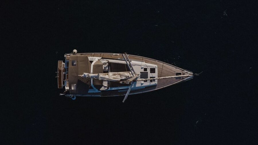 Santorini: Private Caldera Sailing Trip with Open Bar & Meal - Pickup, timing, and the shape of the day
