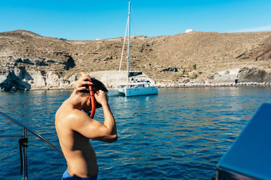 Santorini: Sailing Catamaran Cruise with BBQ and Drinks - Morning cruise or sunset sailing?
