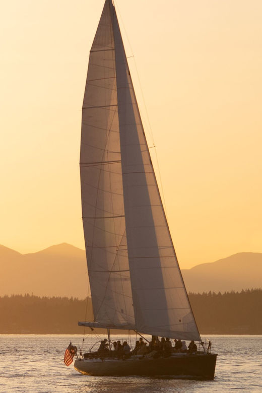 Seattle: Sunset Sailing Cruise - What the two-hour sail feels like