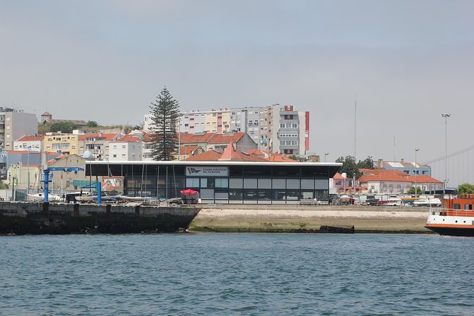 Seixal Sailing Cruise - Lunch in a typical restaurant - When the wind changes the plan