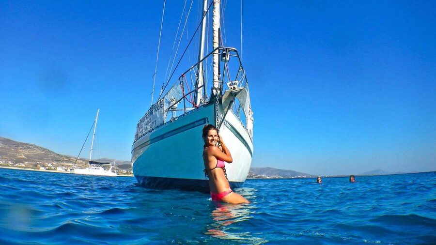 Semi-Private :Full-Day Sailing Tour Swim, Snacks & Drinks - Snacks, drinks, and the lunch gap