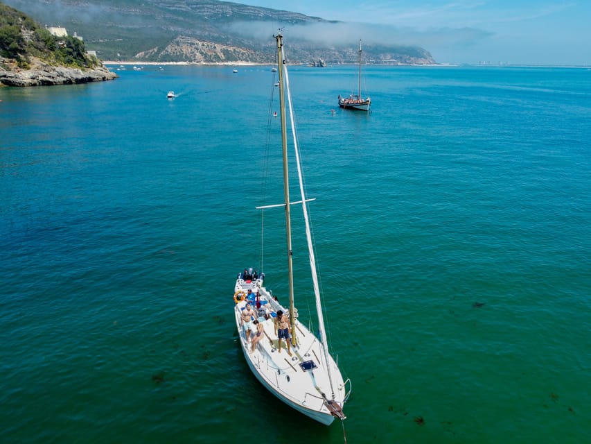Serra da Arrábida : Sailing Tour - Sailing through the Arrábida Natural Park