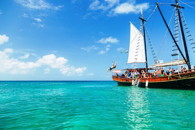 Set Sail in Aruba: Jolly Pirate Cruise with Snorkel Adventure - A barbecue lunch that earns its place onboard